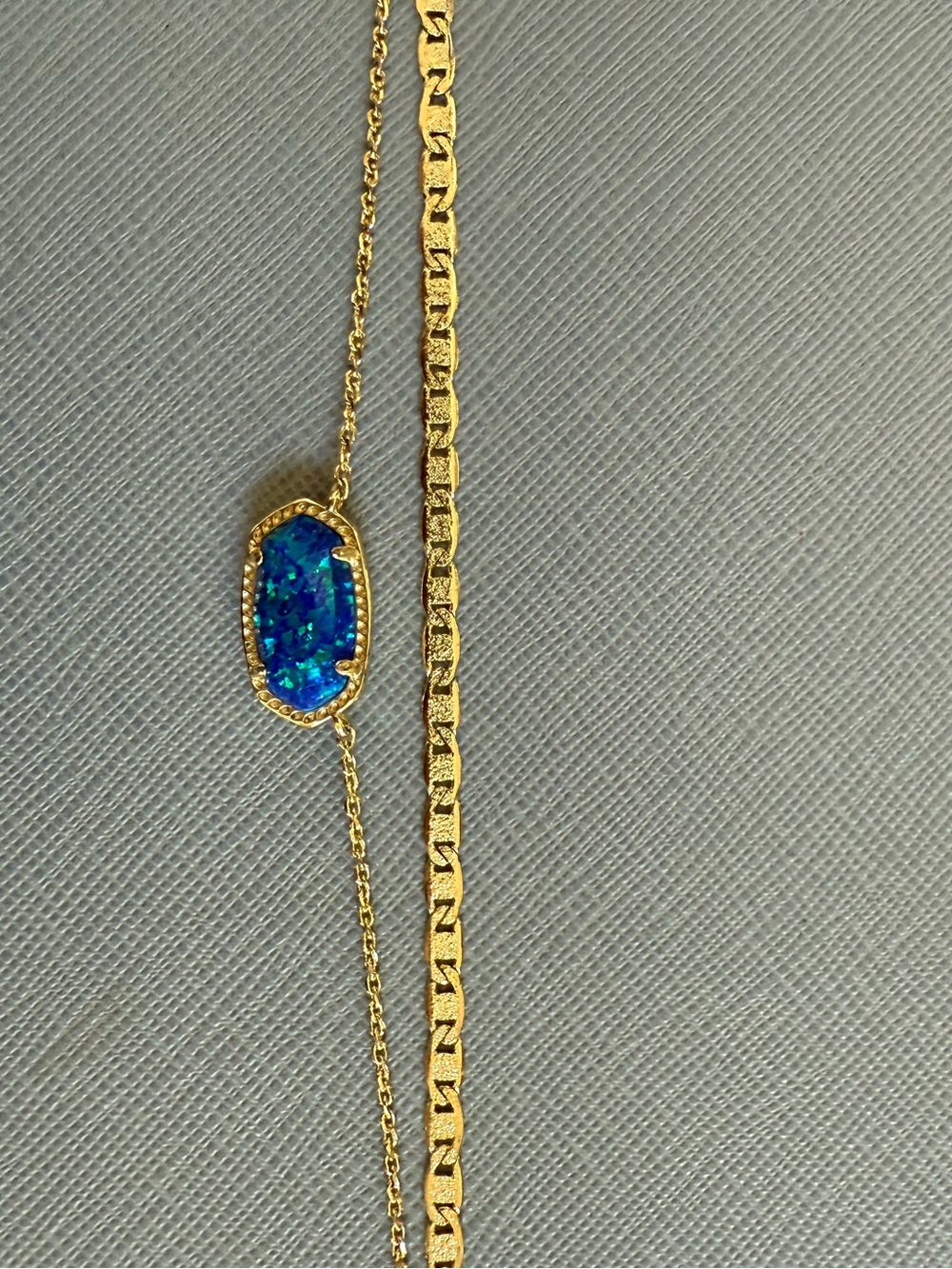 Kendra Scott Elisa Multi Strand
Gold Pendant Necklace In
Ocean Blue Opal - Picture 6 of 7